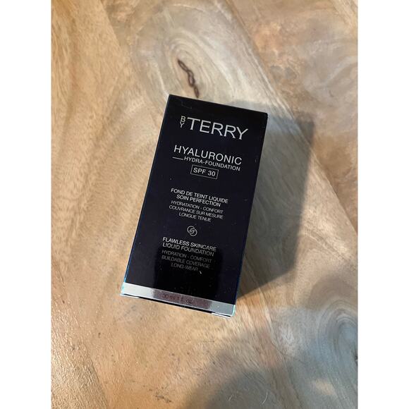 Byterry hyaluronic hydra foundation SPF 30 shade 200w - Picture 3 of 3